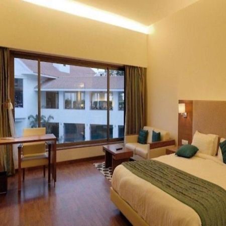 Club Mahindra Kensville Golf Resort Amhedabad Dış mekan fotoğraf