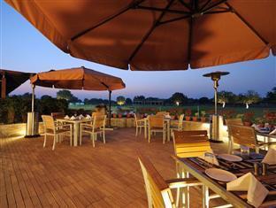 Club Mahindra Kensville Golf Resort Amhedabad Dış mekan fotoğraf